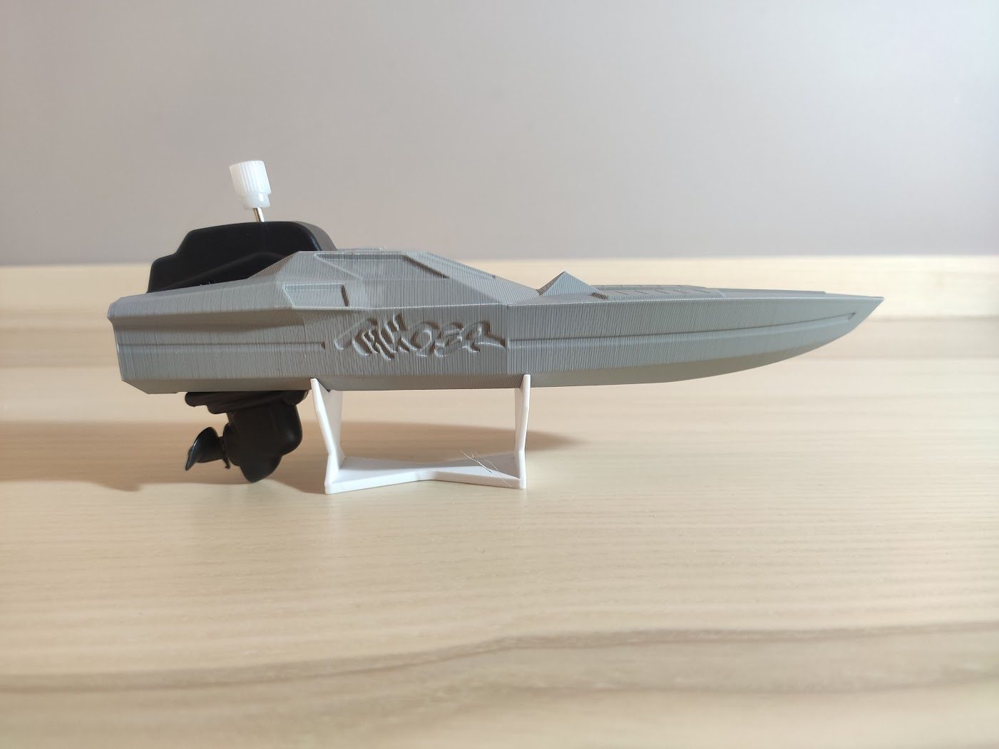 #159 Thunder Boat Kit 010 — vue 1