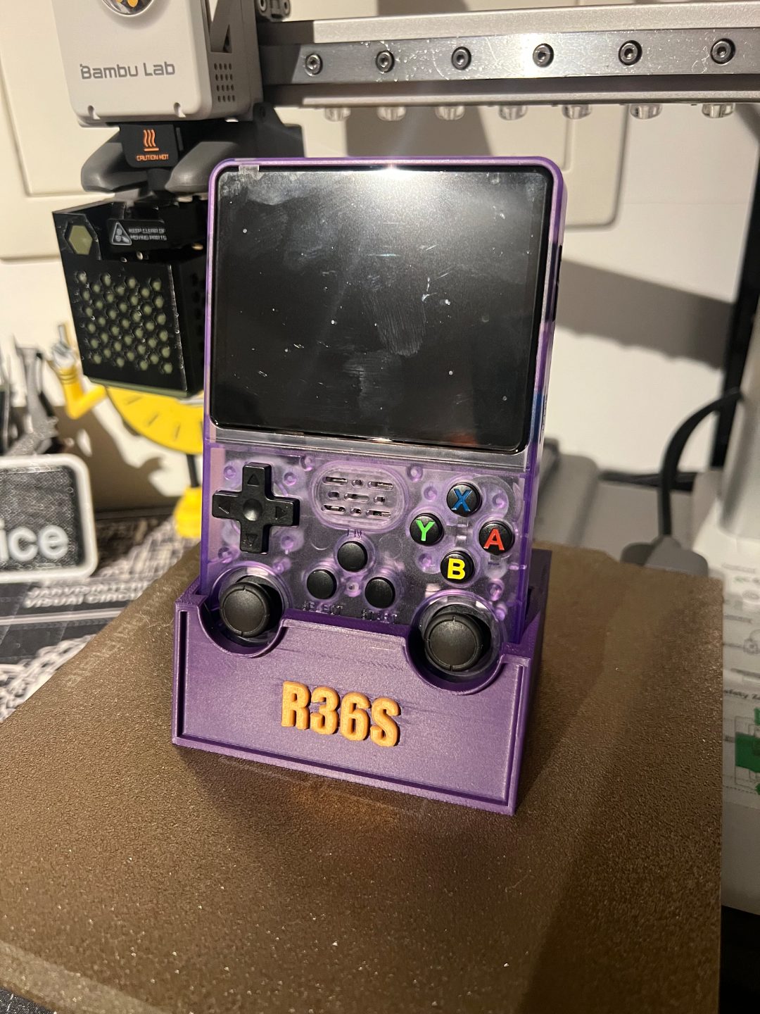 #160 R36S Retro Handheld Stand — vue 2