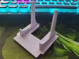 #161 Universal stand for handheld consoles and CD DVD — vue 1