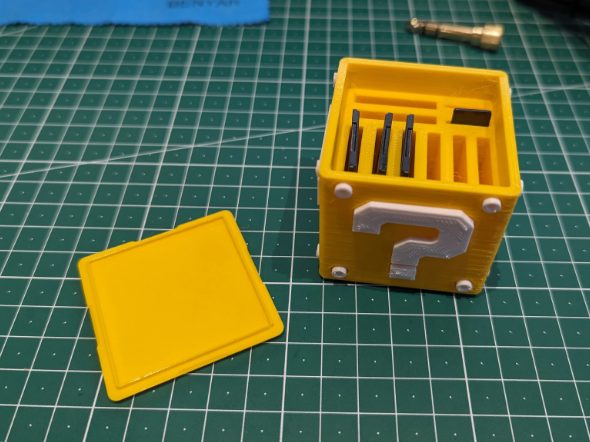 #163 Mario - Question block holder — vue 2