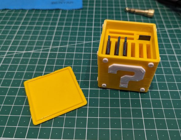 #163 Mario - Question block holder — vue 3