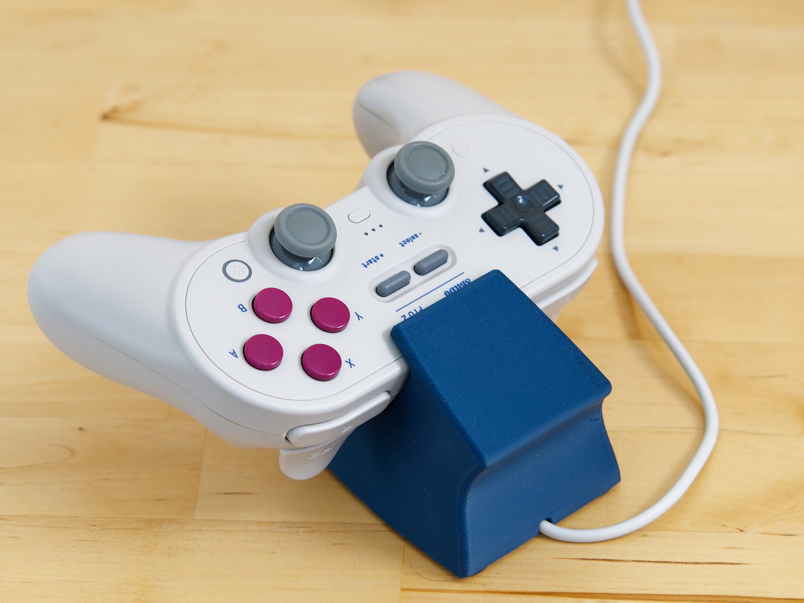#167 8BitDo Pro 2 stand — vue 3