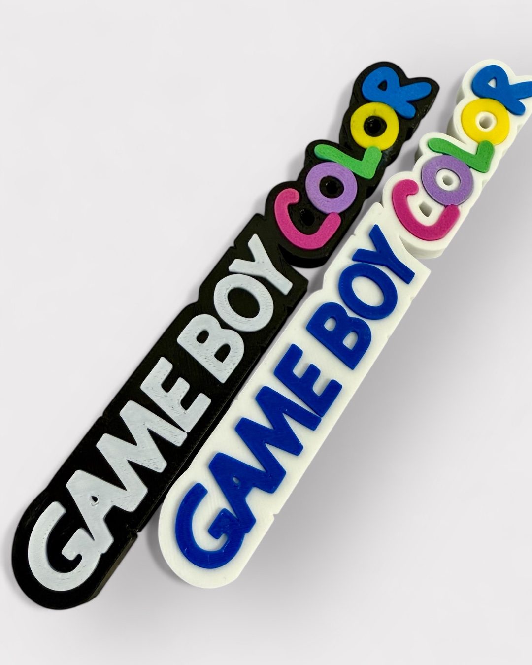 #174 Game Boy Color-inspirierter Display-Aufsteller — vue 4