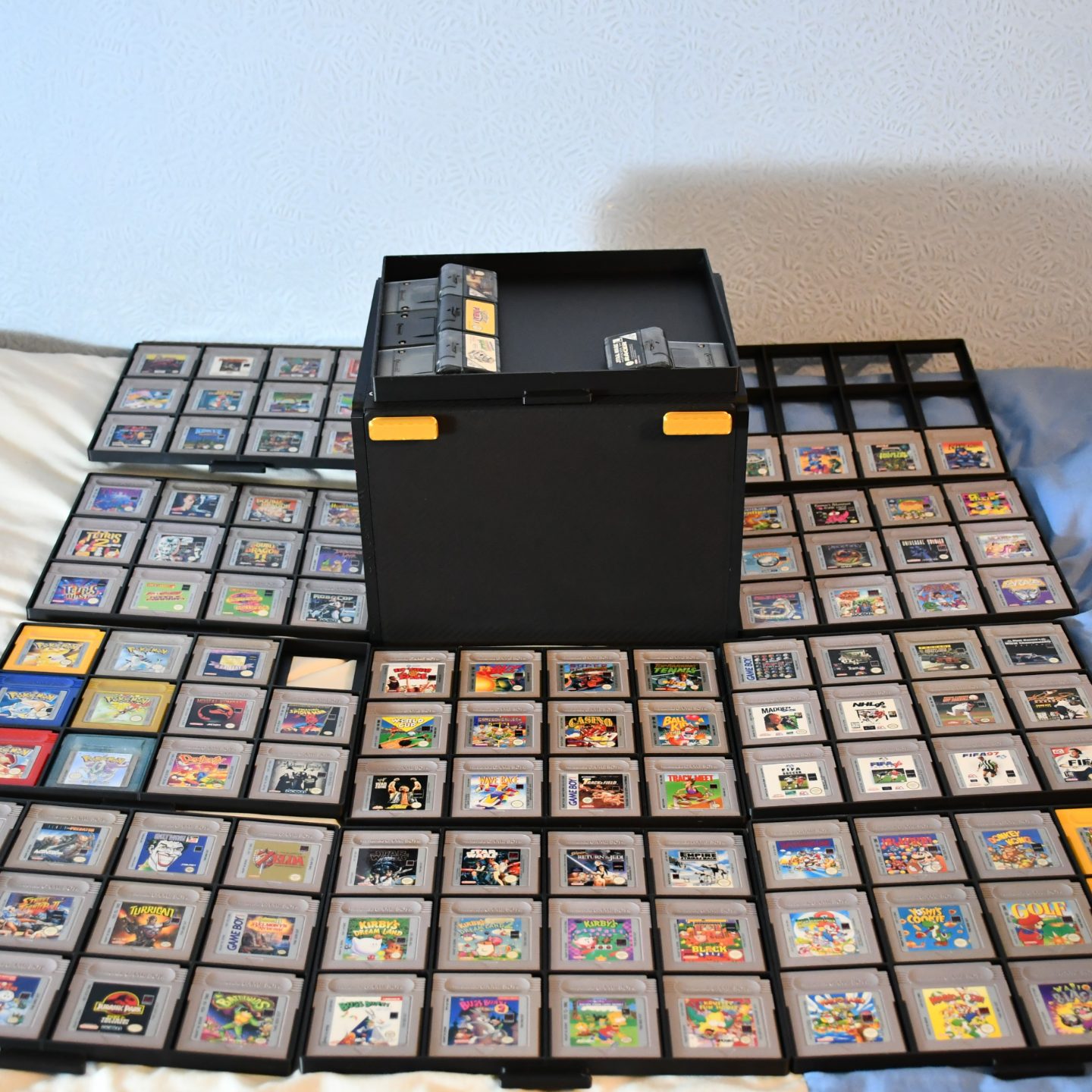 #194 Ultimate game cartridge storage chest — vue 17