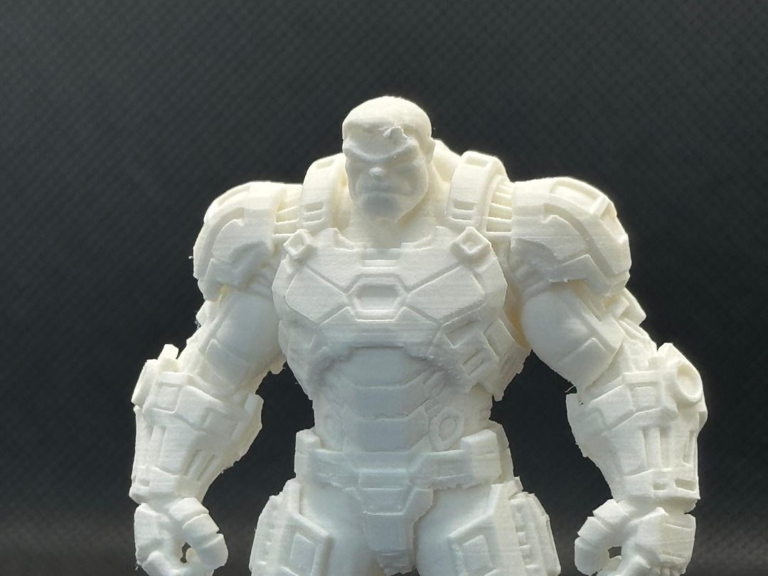 #201 Hulk con armatura — vue 1