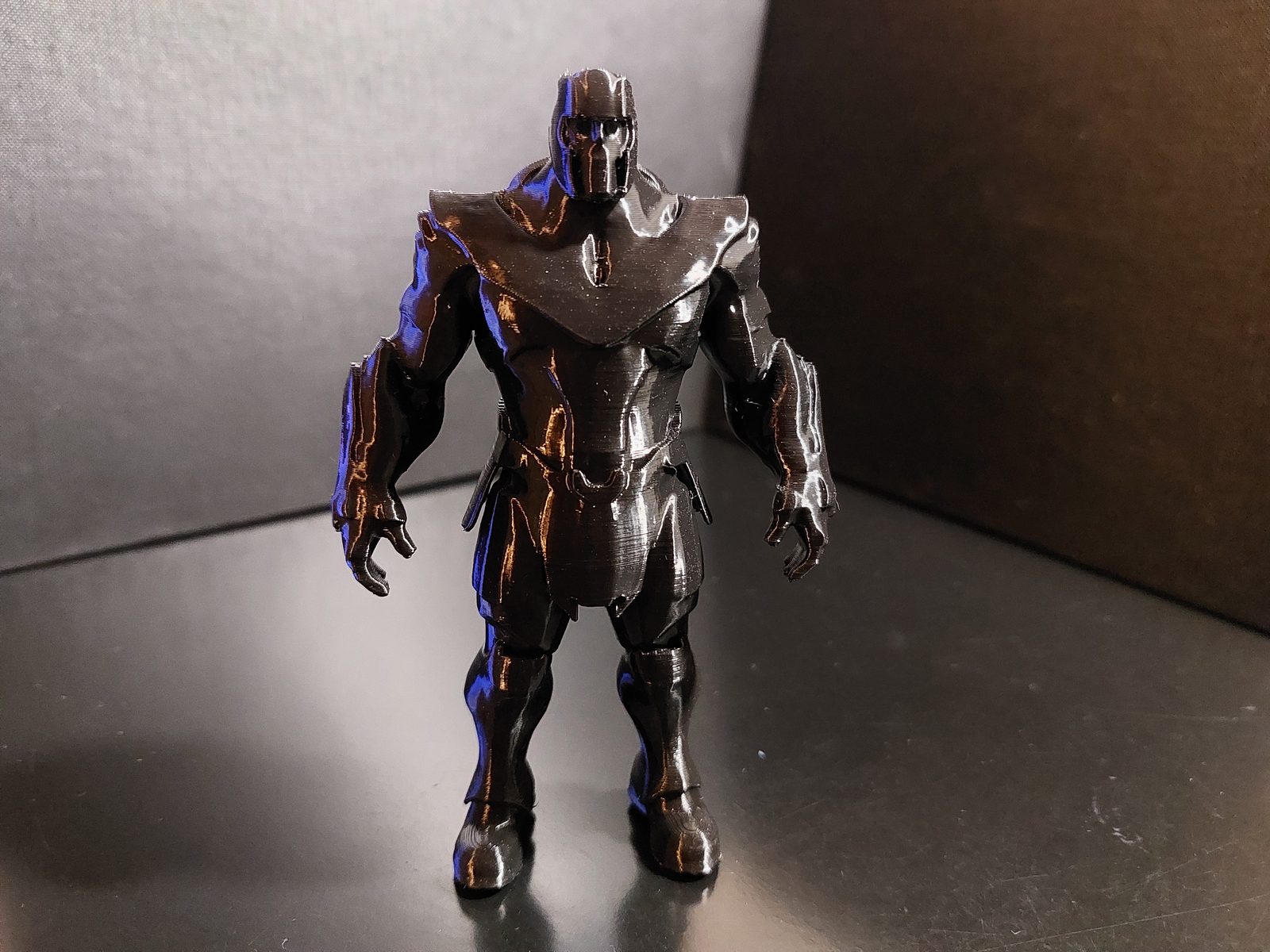#202 Marvel Thanos Figure — vue 3