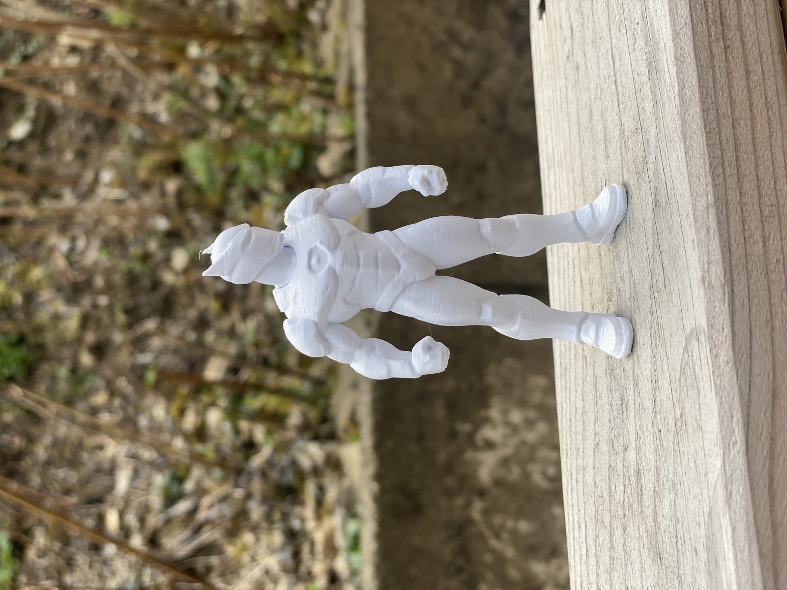 #205 Actionfigur Superhero — vue 3