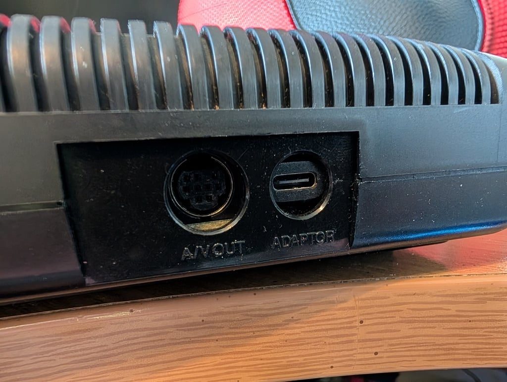 #205 Sega Mega Drive 2 USB C Power Mod — vue 1