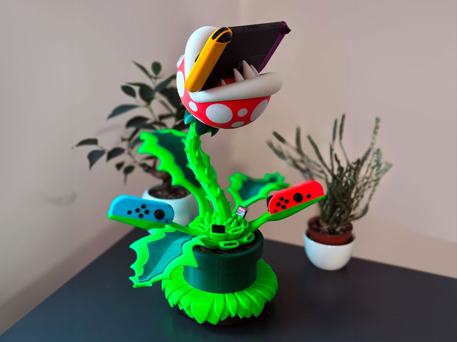 #215 Piranha Plant Switch Dock (Charging and TV - Hub) — vue 18