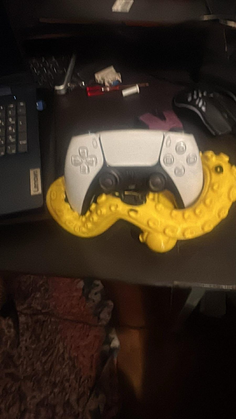 #221 Octopus Stand For Controller Ps5 Ps4 Switch Pro — vue 3