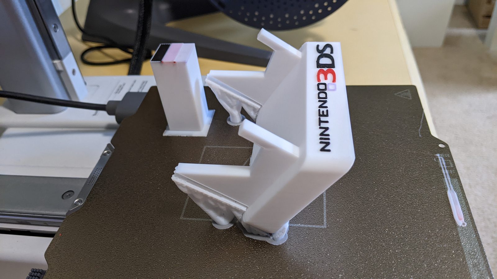 #230 Nintendo 3DS Stand — vue 2