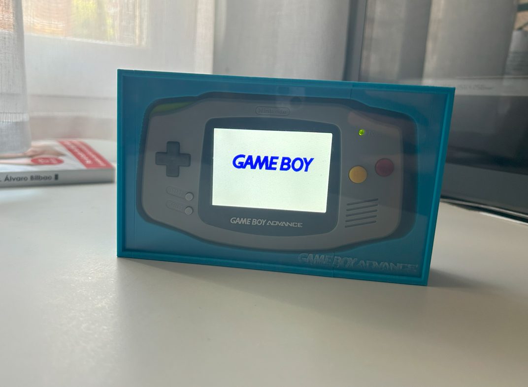 #232 Cuadro Expositor Game Boy Advance — vue 6