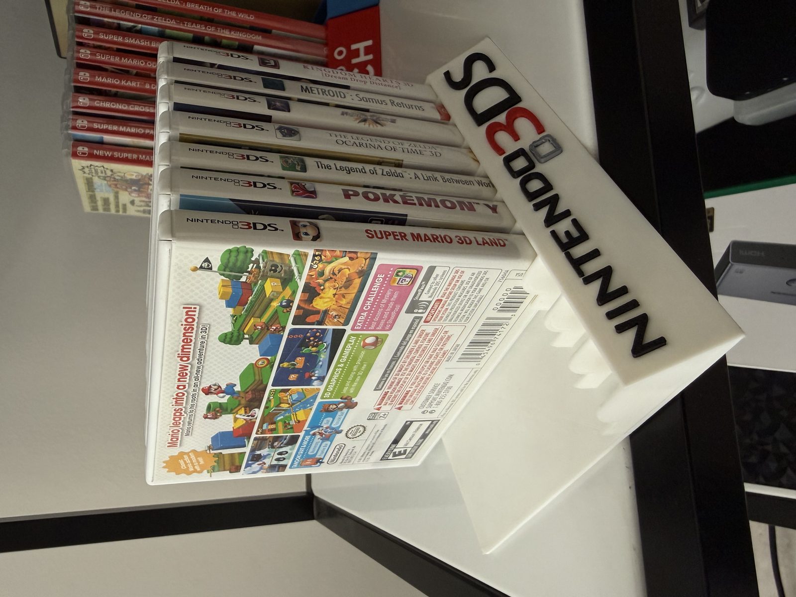 #233 Nintendo 3DS Game Display NTSC Case — vue 4