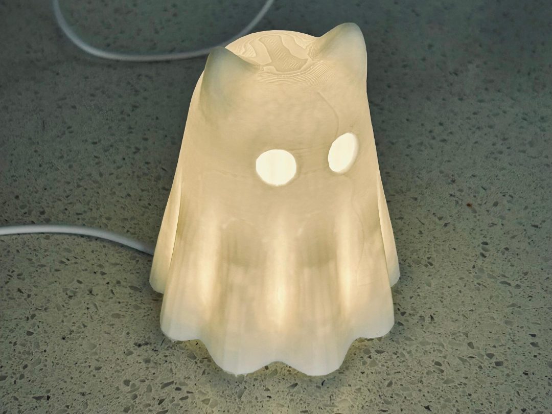 #236 GhostiCat Lamp — vue 3