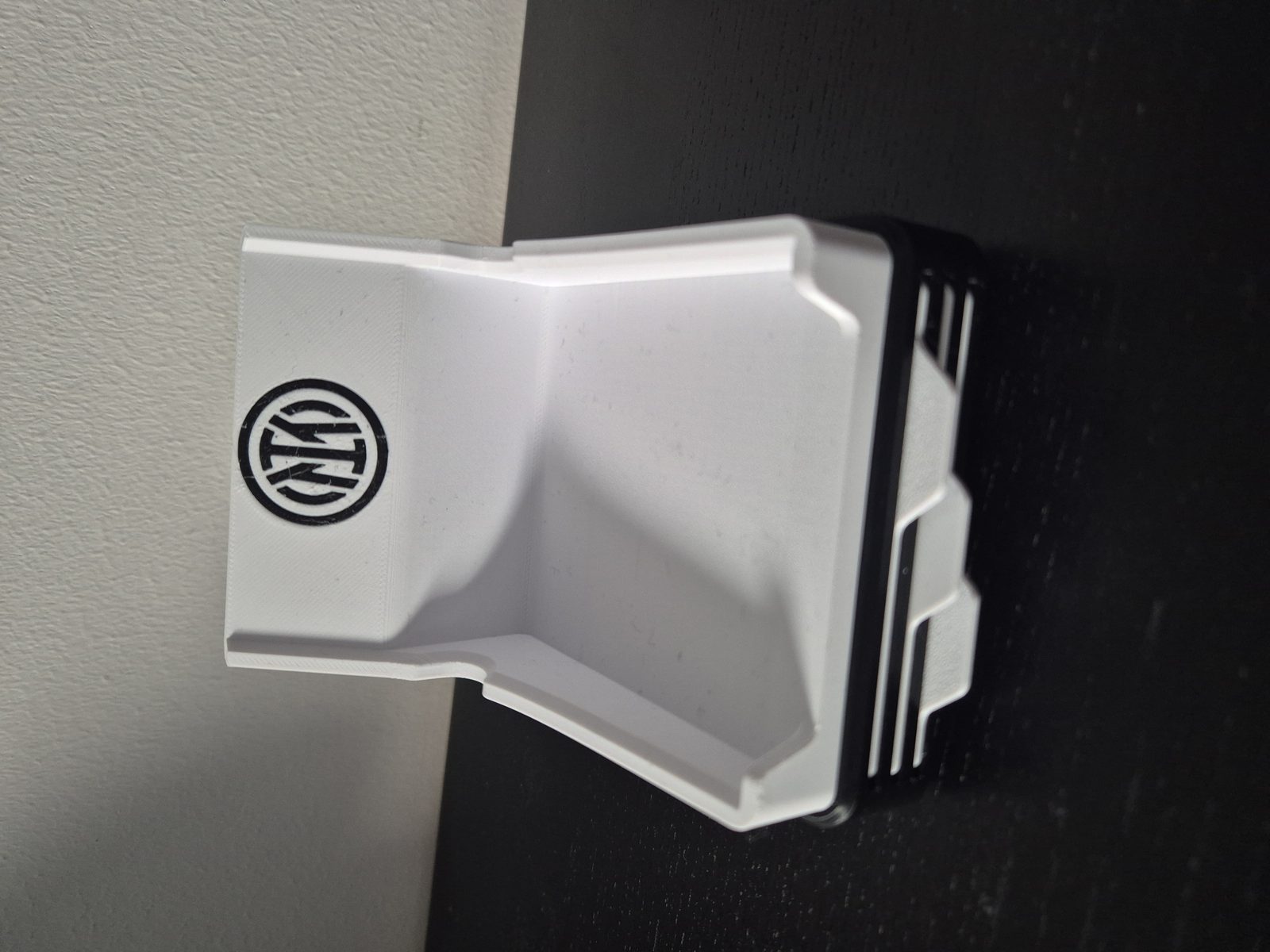 #240 Sticky Note Holder with Stencils — vue 6