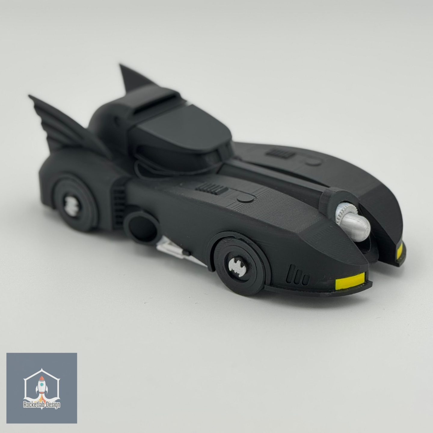 #242 1989 Batmobile AirPods Pro Charger — vue 8