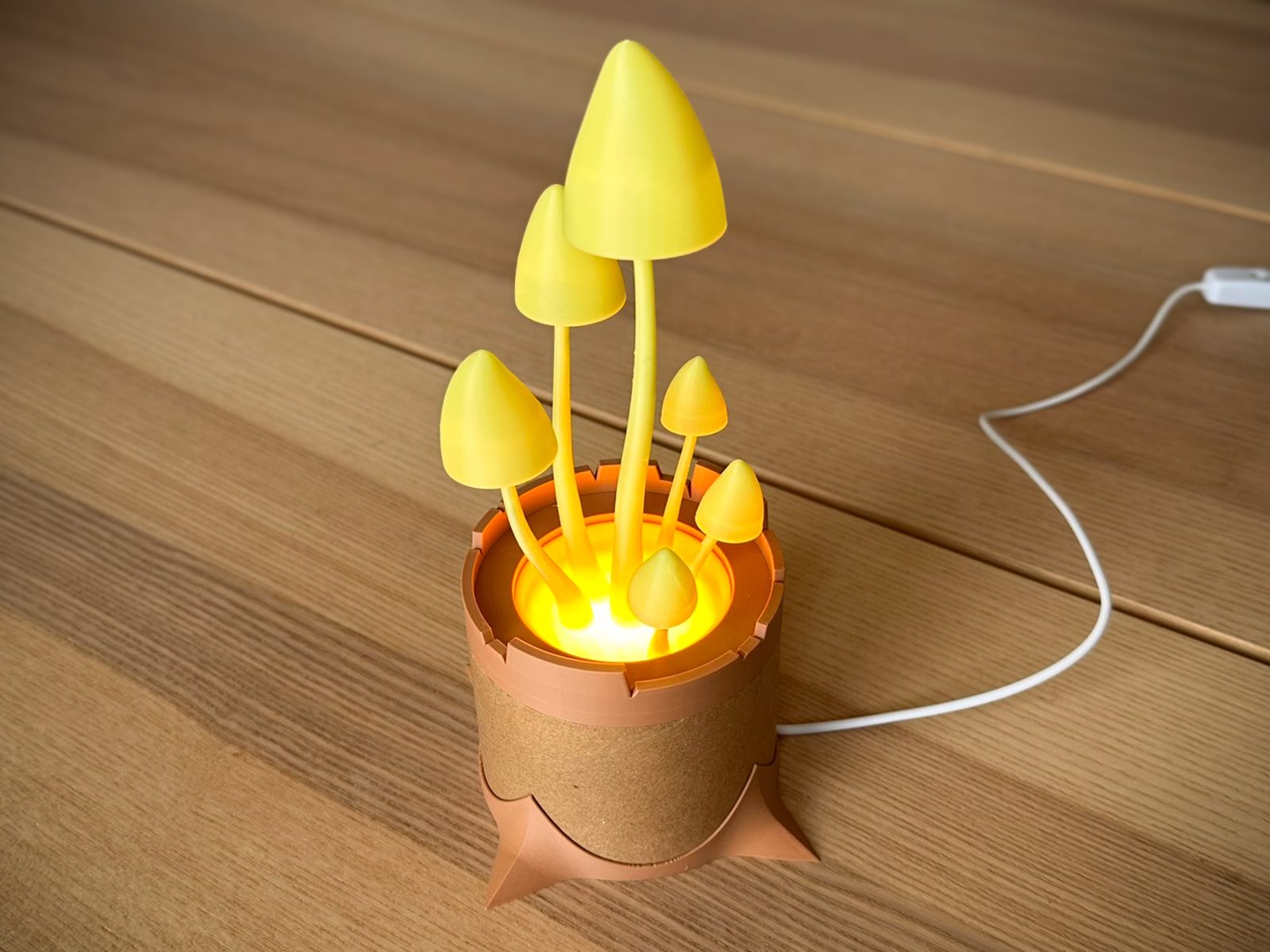#246 Cardboard Tree Trunk Light — vue 9