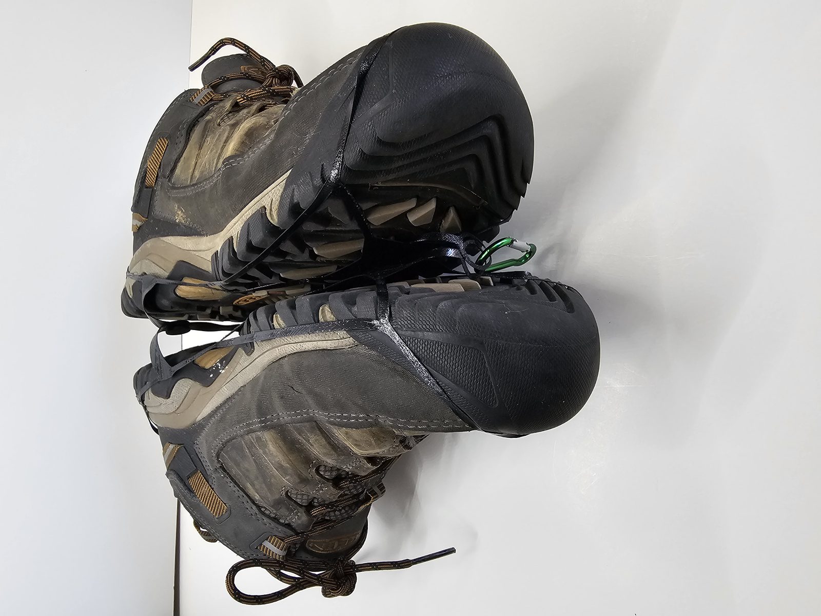 #250 Backpack Clip-on Shoe Holder (TPU) — vue 10