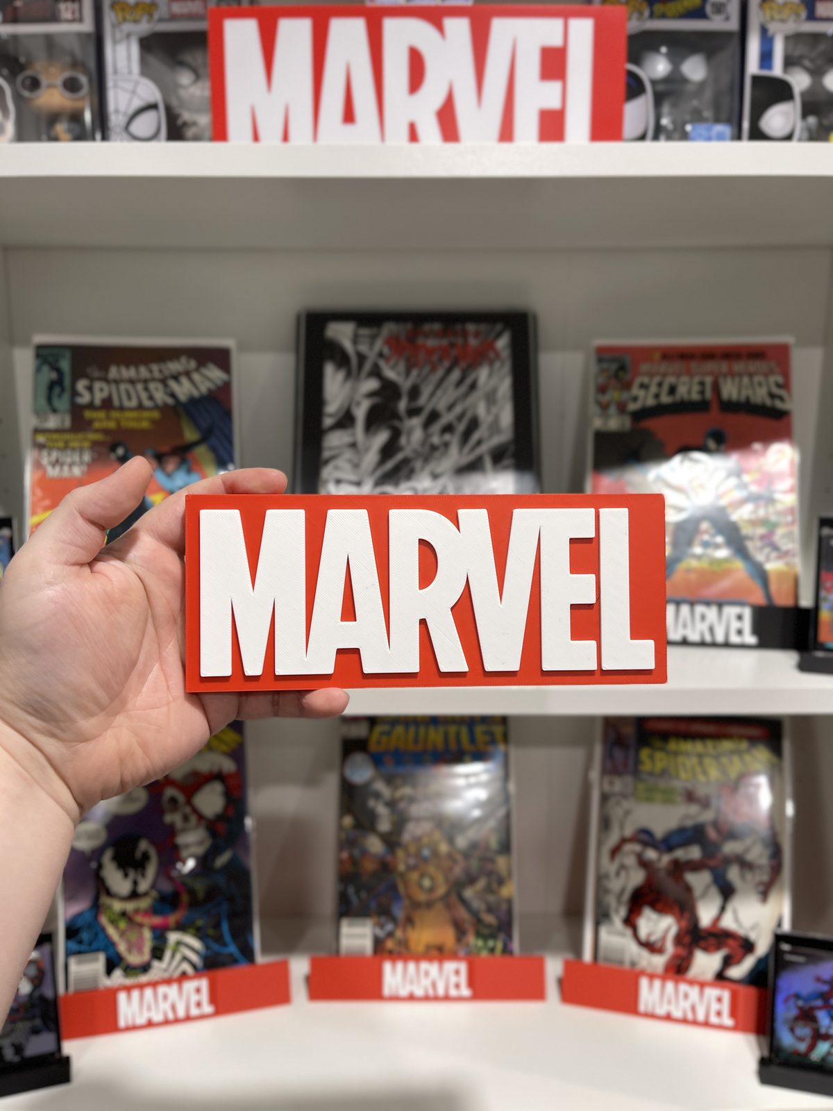#251 Marvel Logo — vue 1