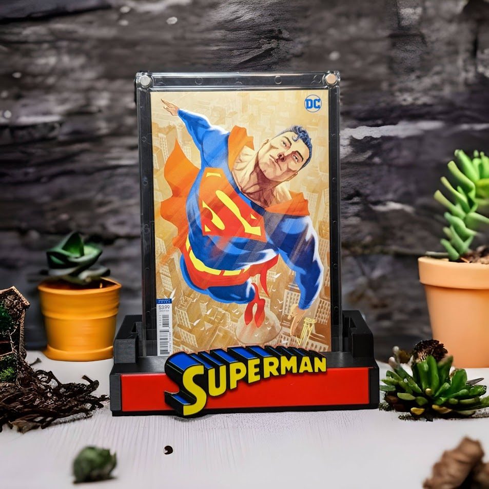 #262 Superman Comic Book Stand - Graded Comics — vue 6