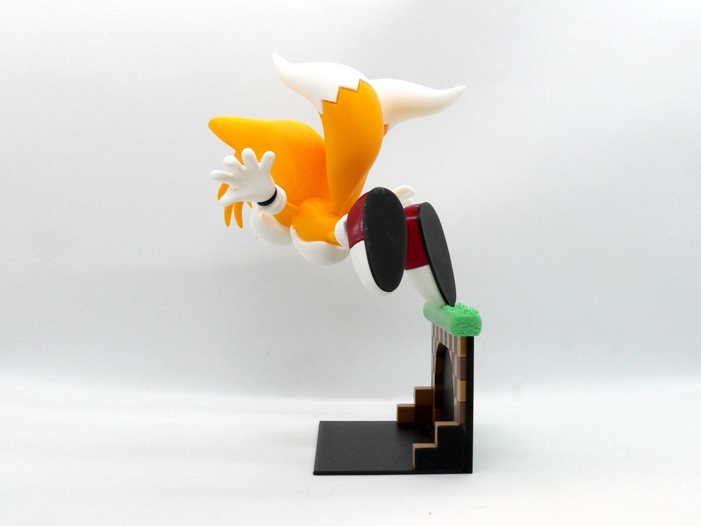 #280 Tails - Classic — vue 10
