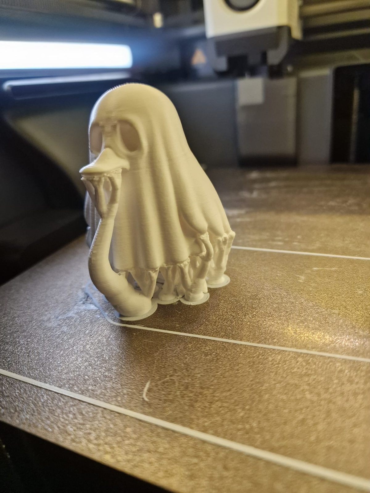 #302 The Ghost Duck - Halloween 3D Statue — vue 10