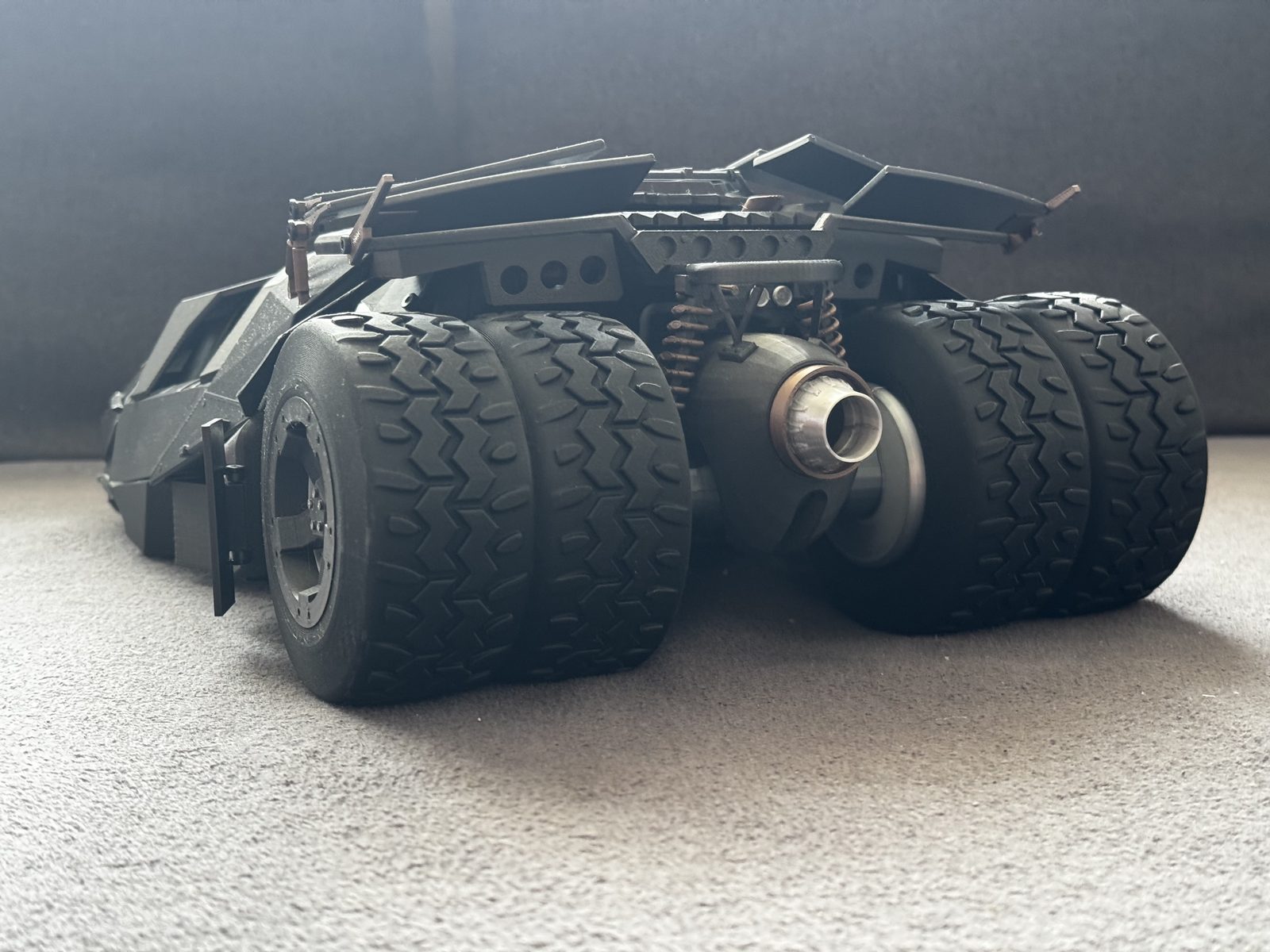 #323 Tumbler Batmobile - Wcad Edition — vue 11