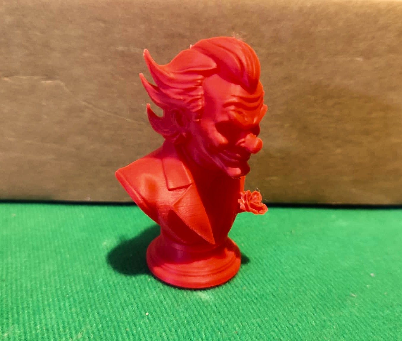 #328 Bust Joker — vue 3