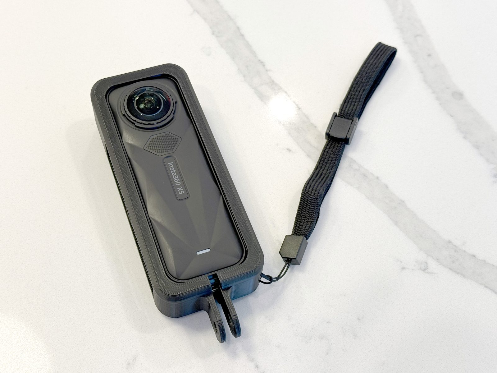 #334 Insta360 X5 GoPro Mount Case — vue 4