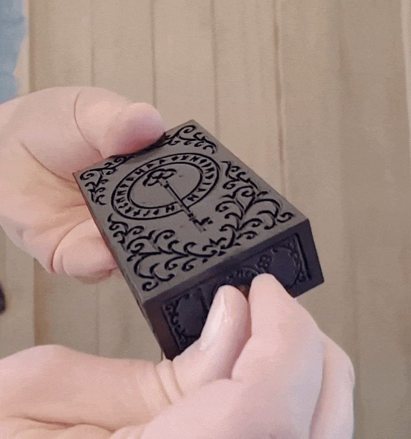 #343 Magic Disappearing Key Box — vue 3
