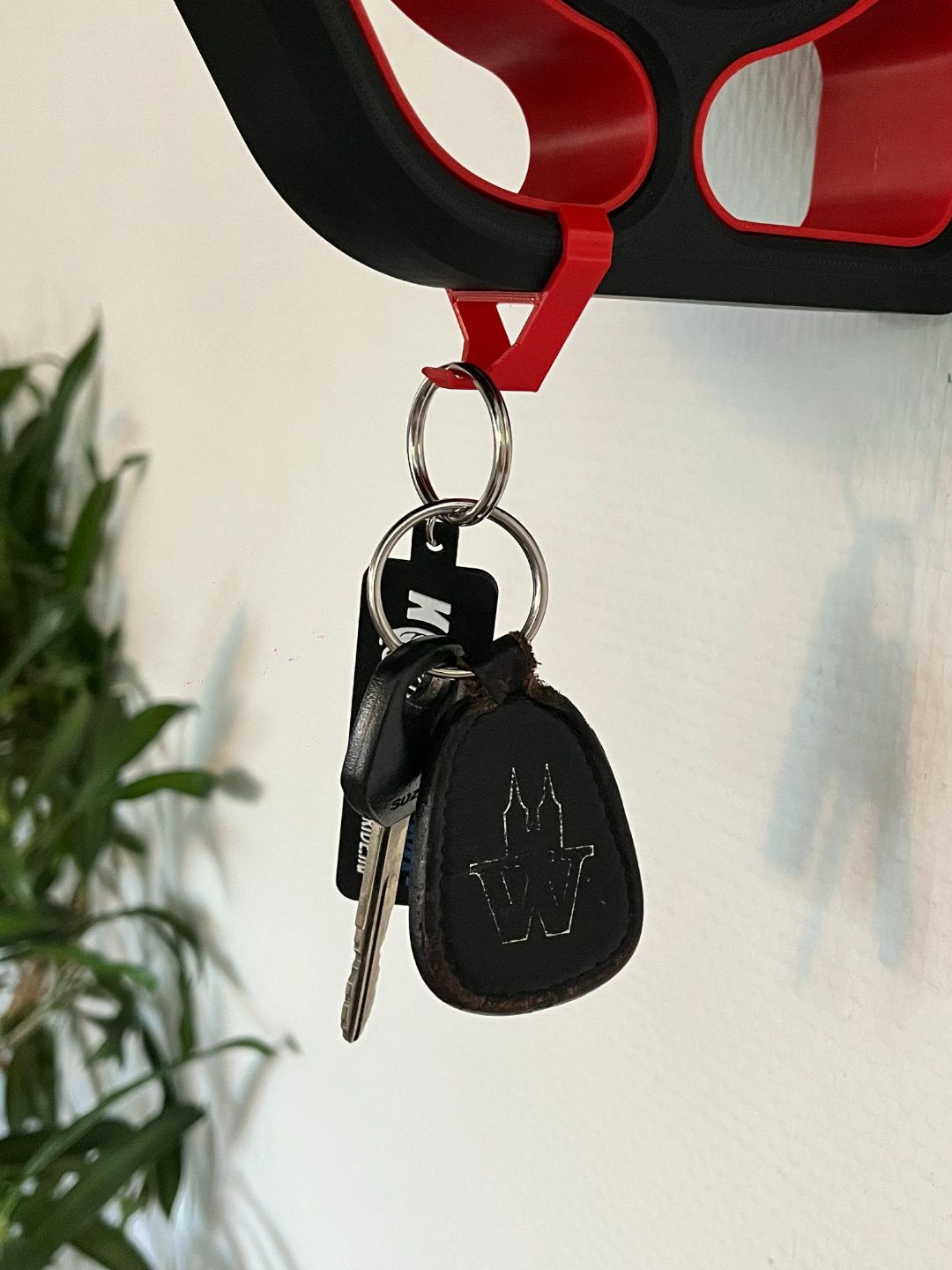 #346 ULTIMATE Helmet Holder V3 — vue 17