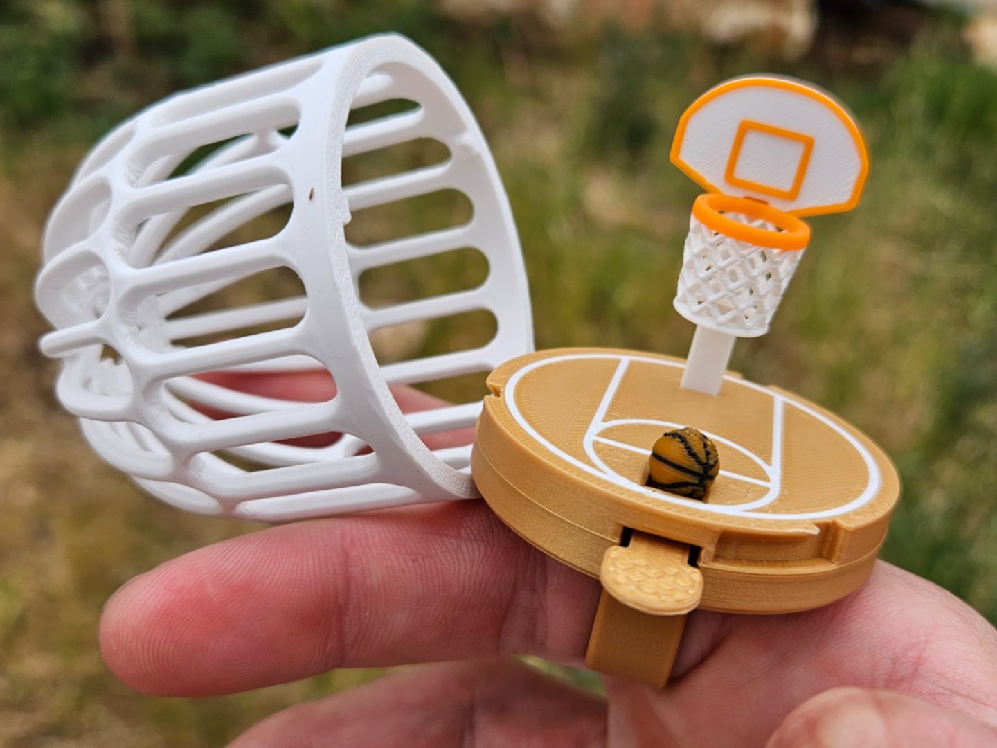 #350 Mini Finger Basketball Court - Needed! — vue 4