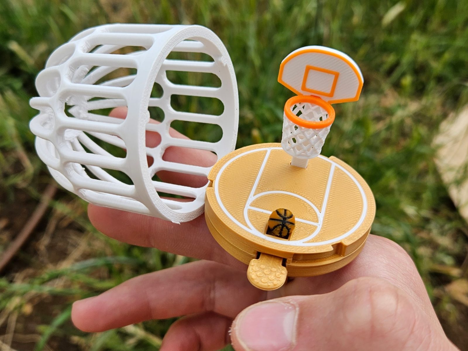 #350 Mini Finger Basketball Court - Needed! — vue 6