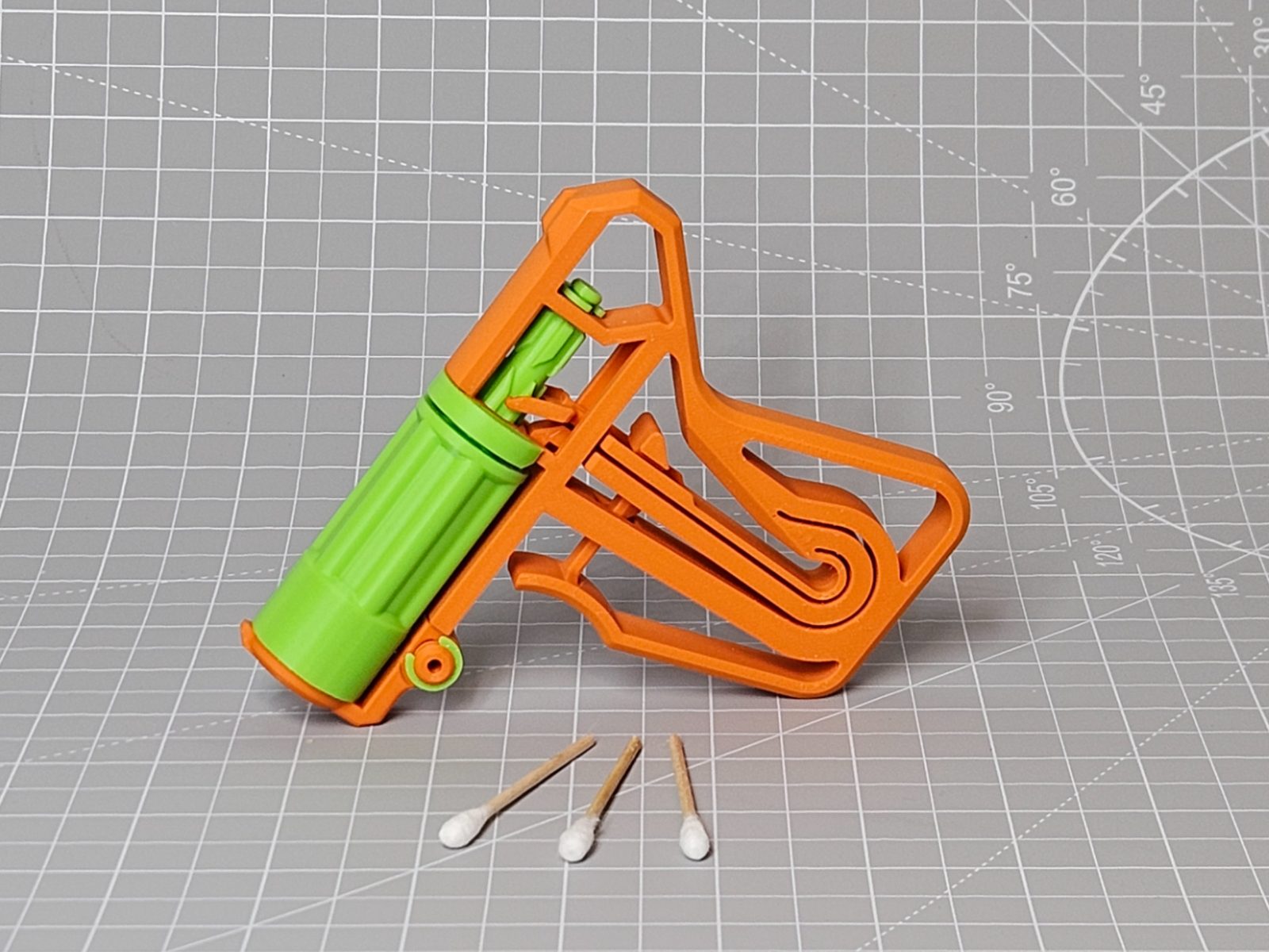 #351 Q-tip Revolver — vue 8