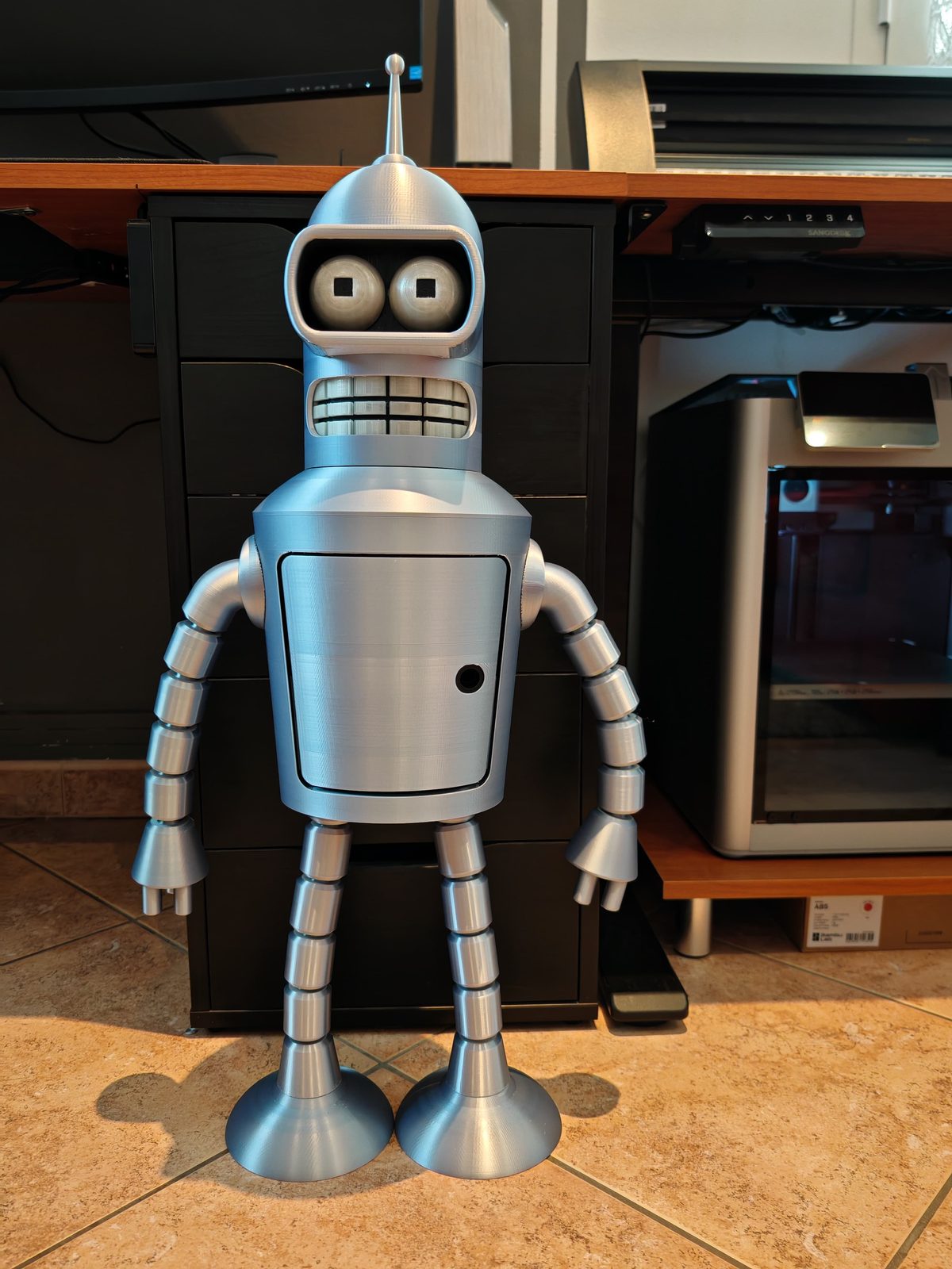 #357 ARiX Bender 140% scale H.80cm Articulated and silk — vue 2