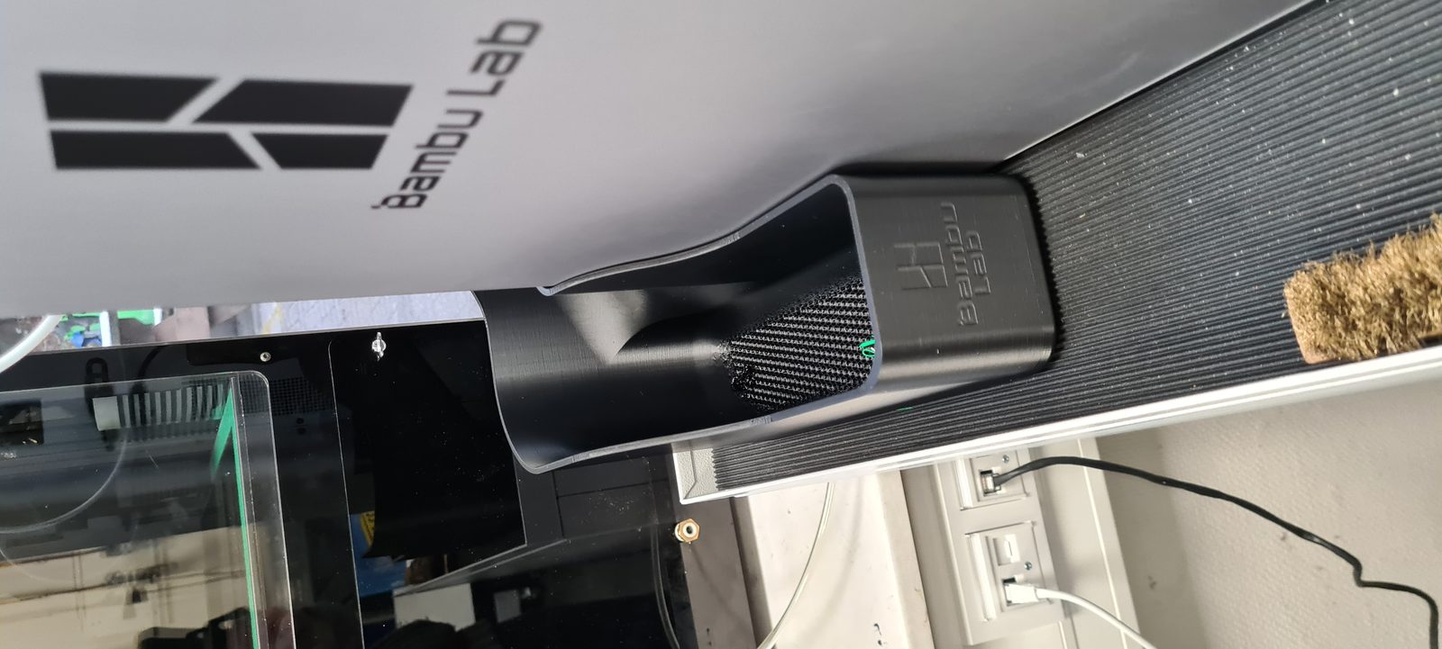 #365 BBL X1c poop shoe (chute) — vue 2