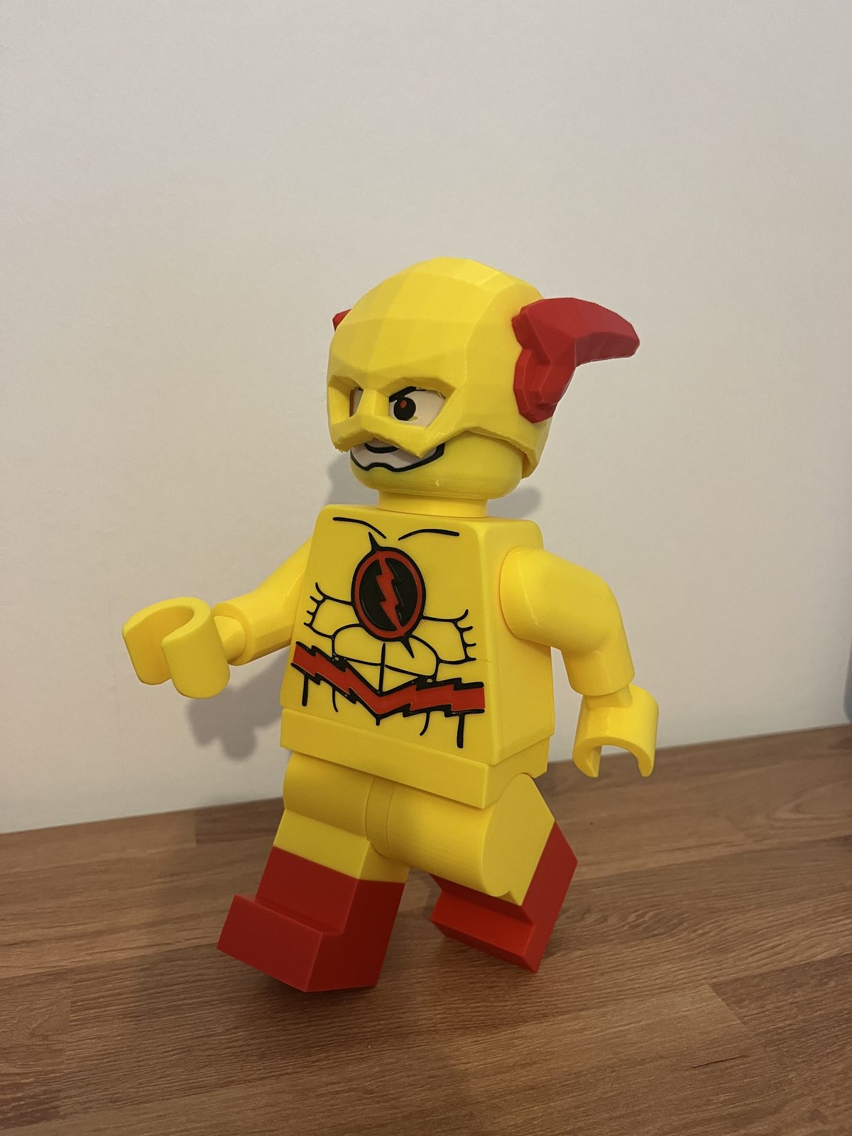 #369 Reverse Flash 500% ~22 cm — vue 3
