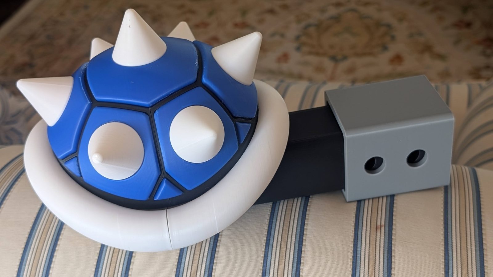 #373 Koopa Shell Trailer Hitch Cover from Mario Kart — vue 3