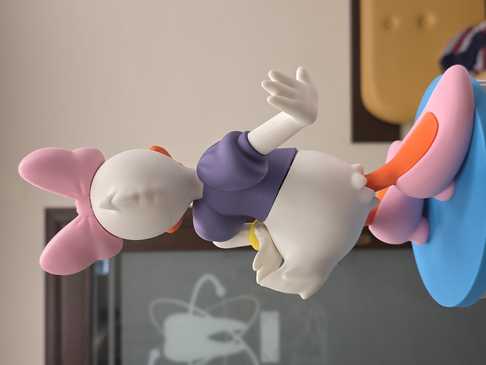 #387 Daisy Duck - - Easy assembly — vue 10