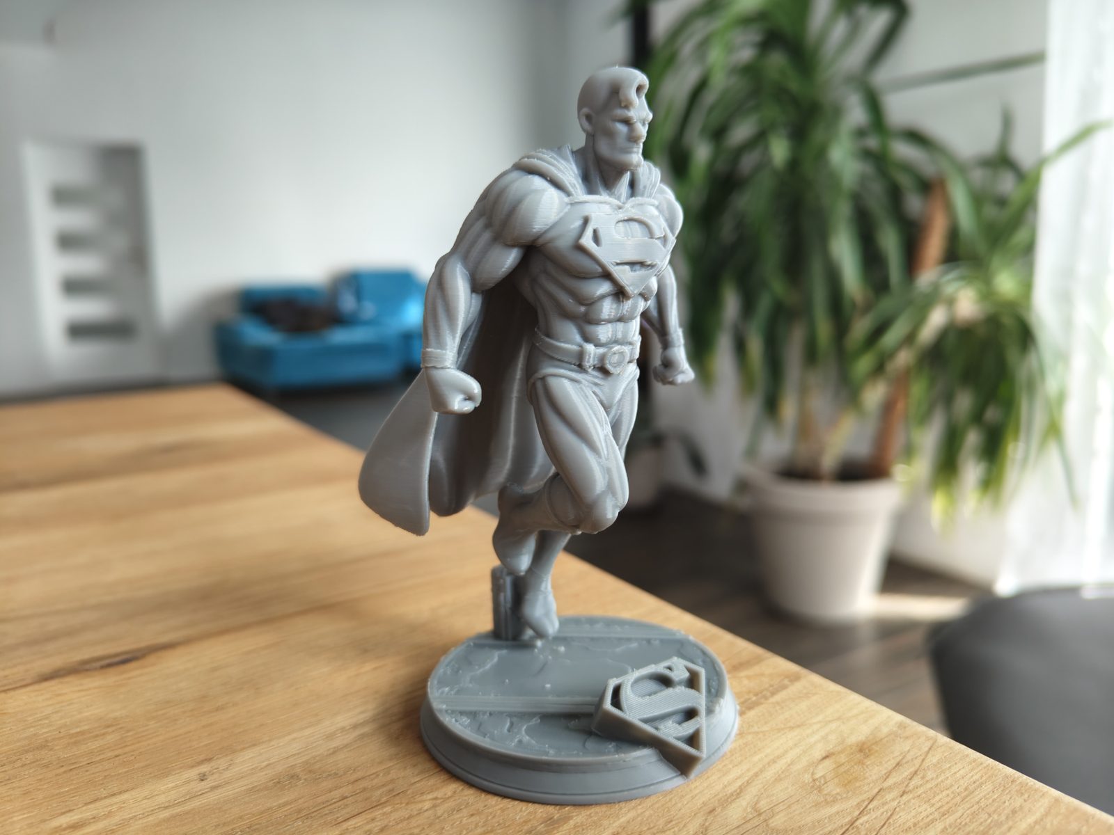 #391 Superman figure — vue 2