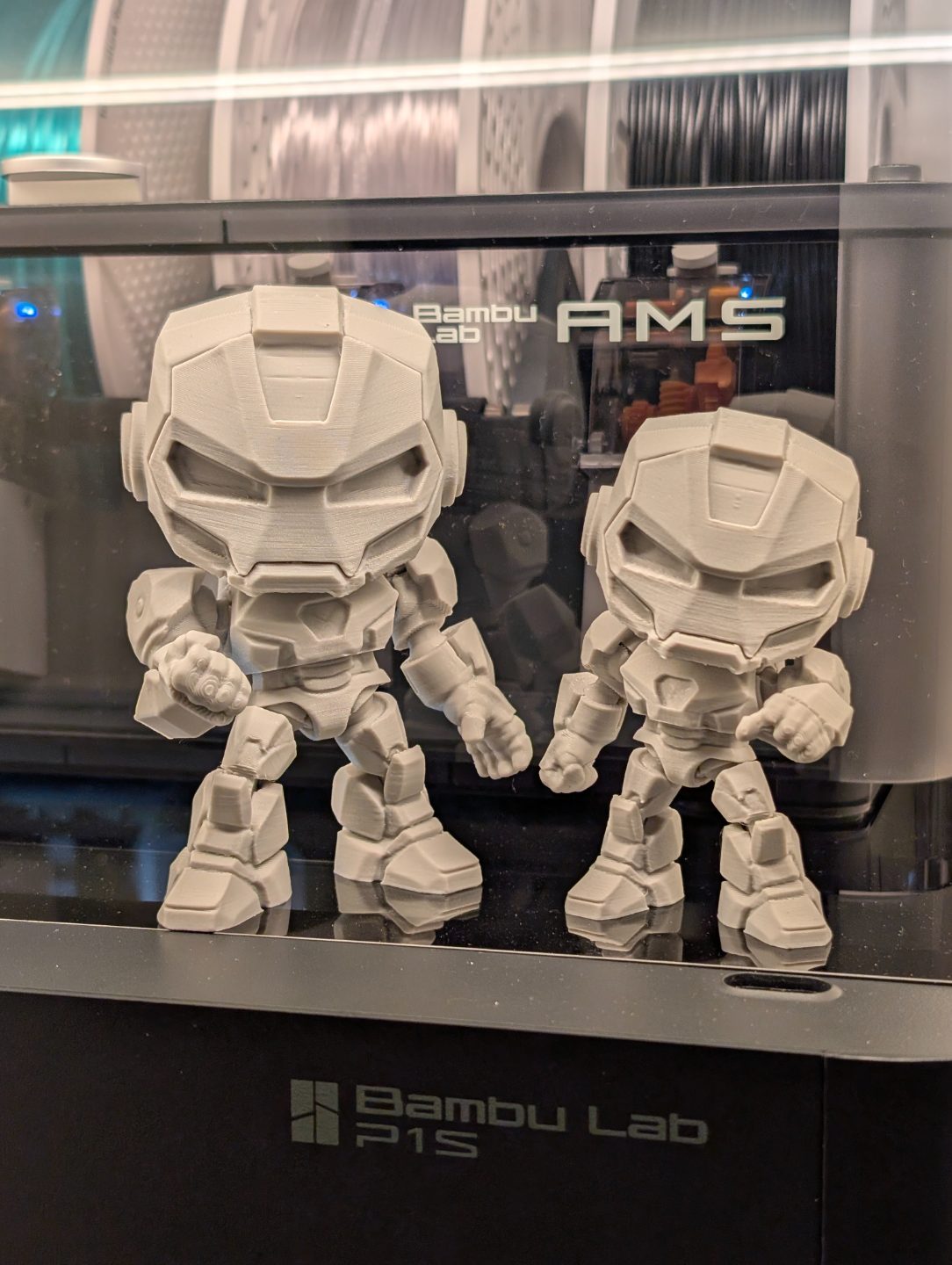 #394 Fully Articulated Titan Man V2 Action Figurine — vue 3