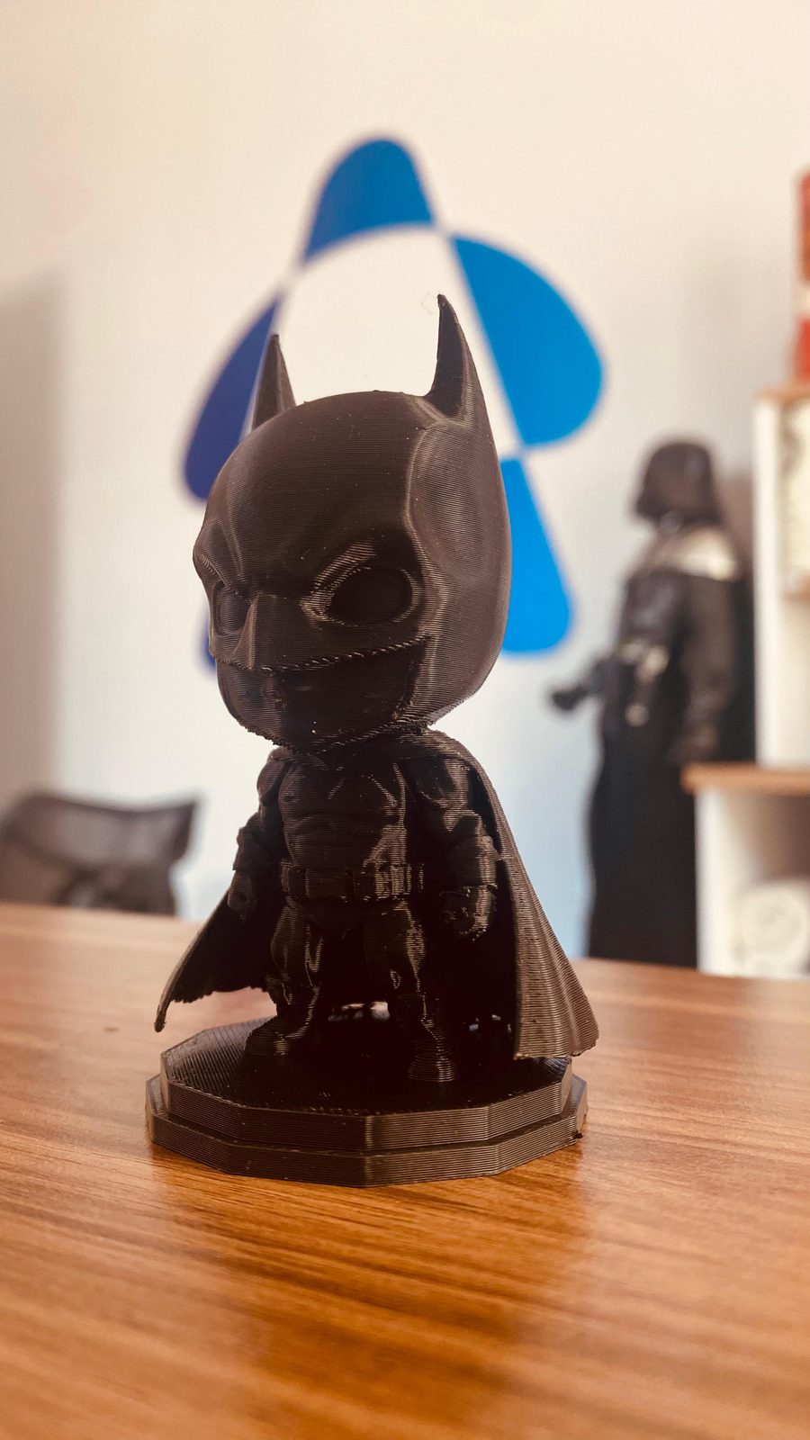 #404 The Dark Knight Batman Inspired Chibi Figure — vue 3
