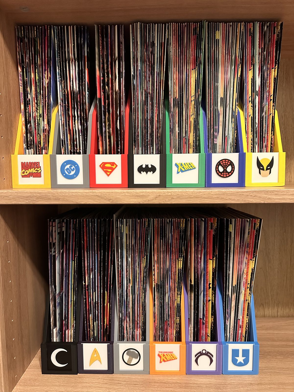 #407 Comic Book Holder Organizer v2 — vue 1