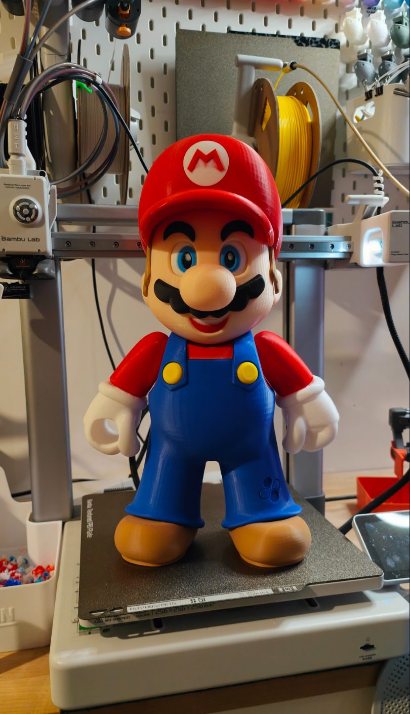 #414 Lampe SUPER MARIO +30cm — vue 1