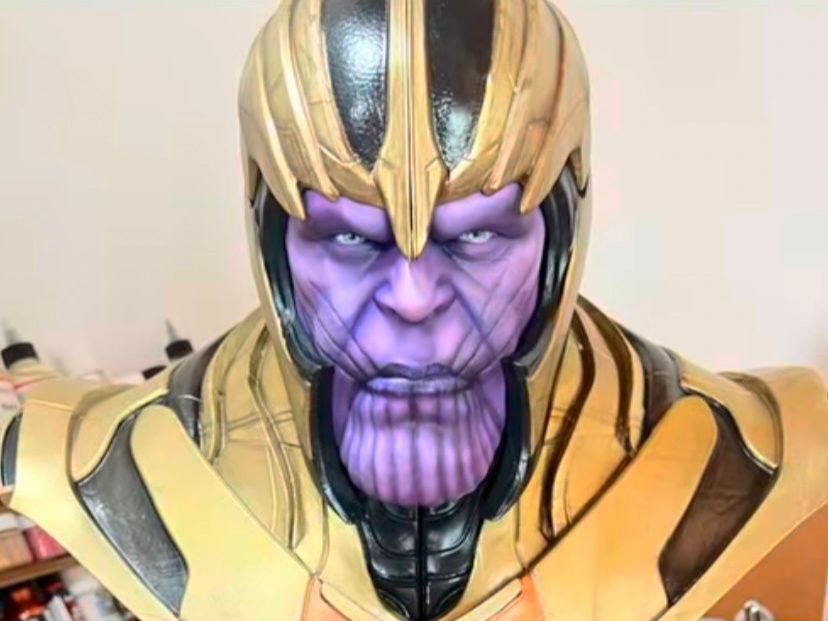 #435 Thanos Avengers Bust — vue 2