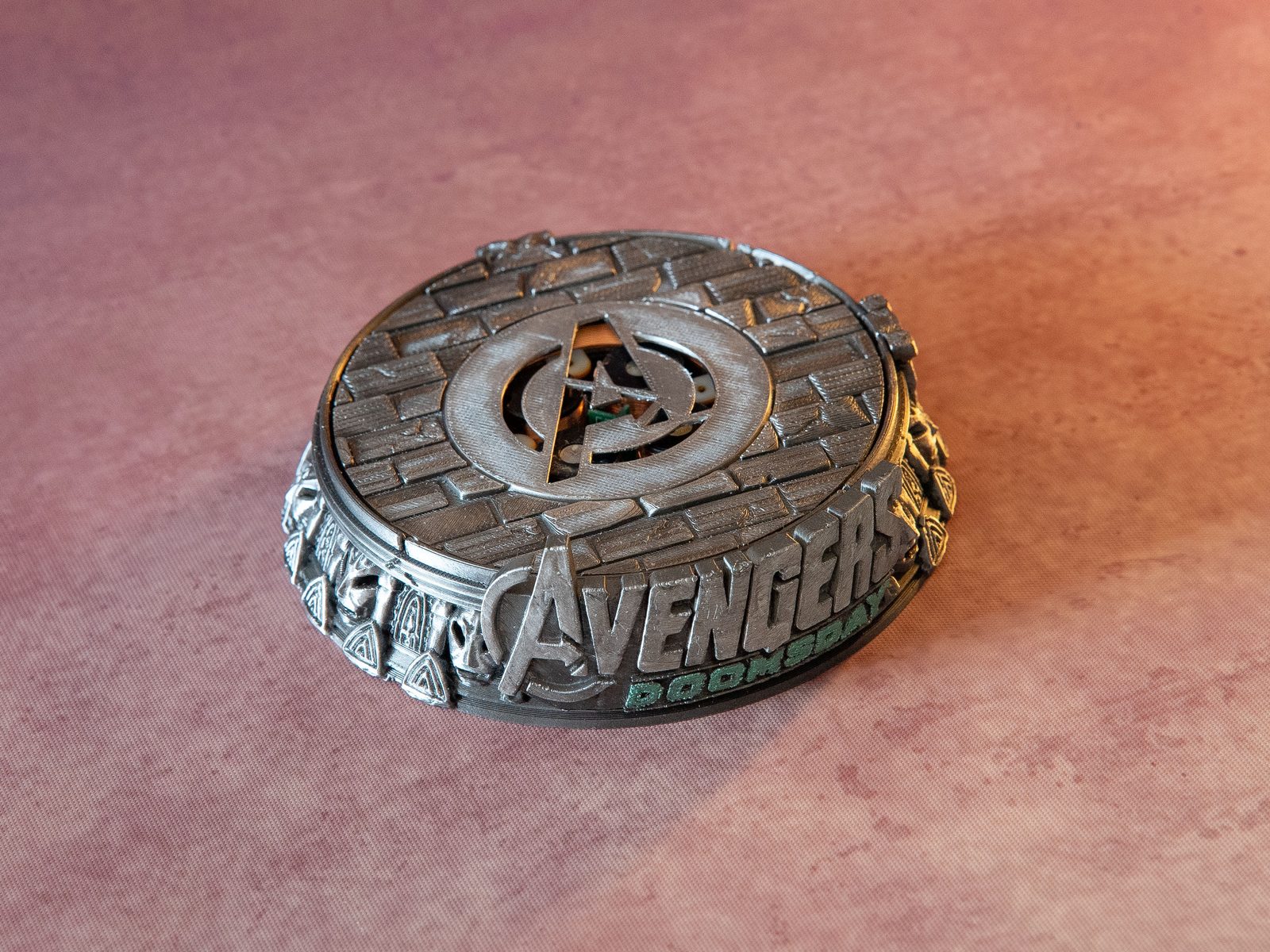 #444 Mini Ironman x Dr. Doom Stand (Maglev) - Marvel — vue 19