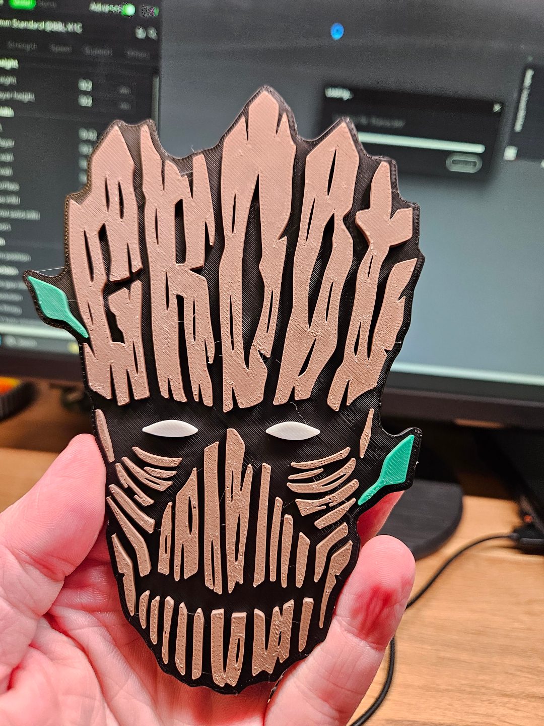 #458 Groot - Layered - Word Wall Art — vue 4