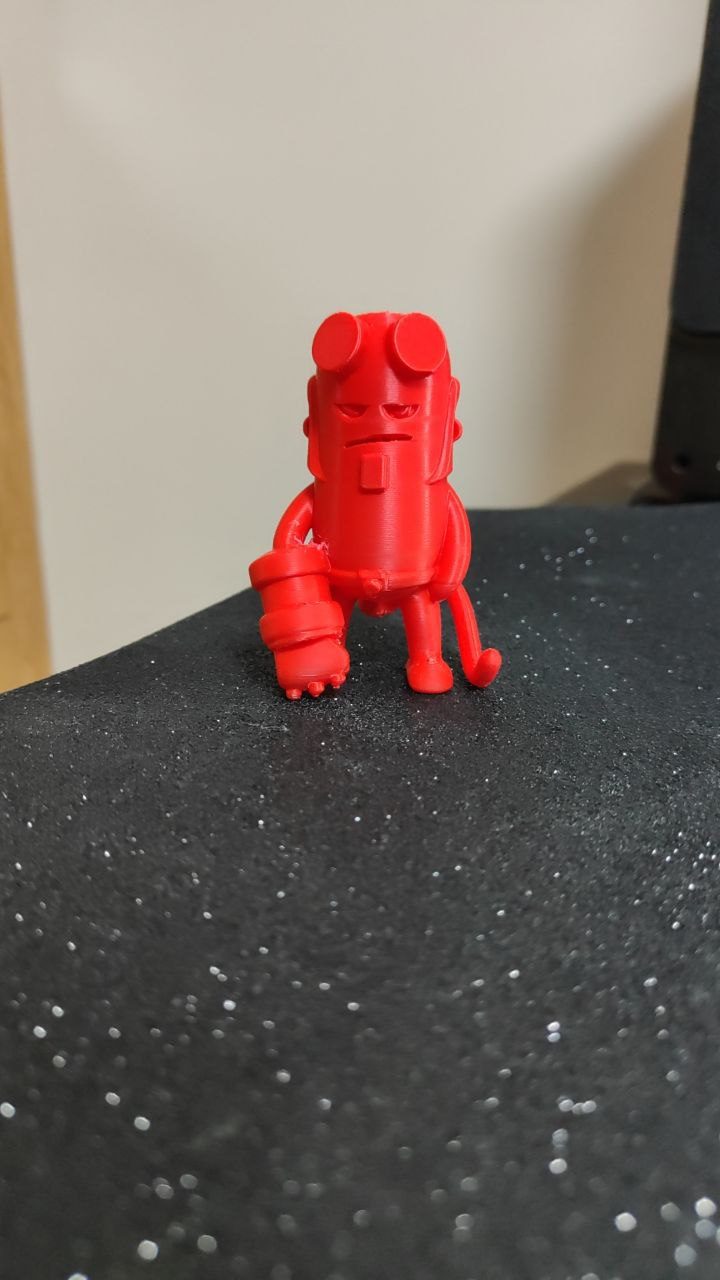 #483 Mini Hellboy — vue 1