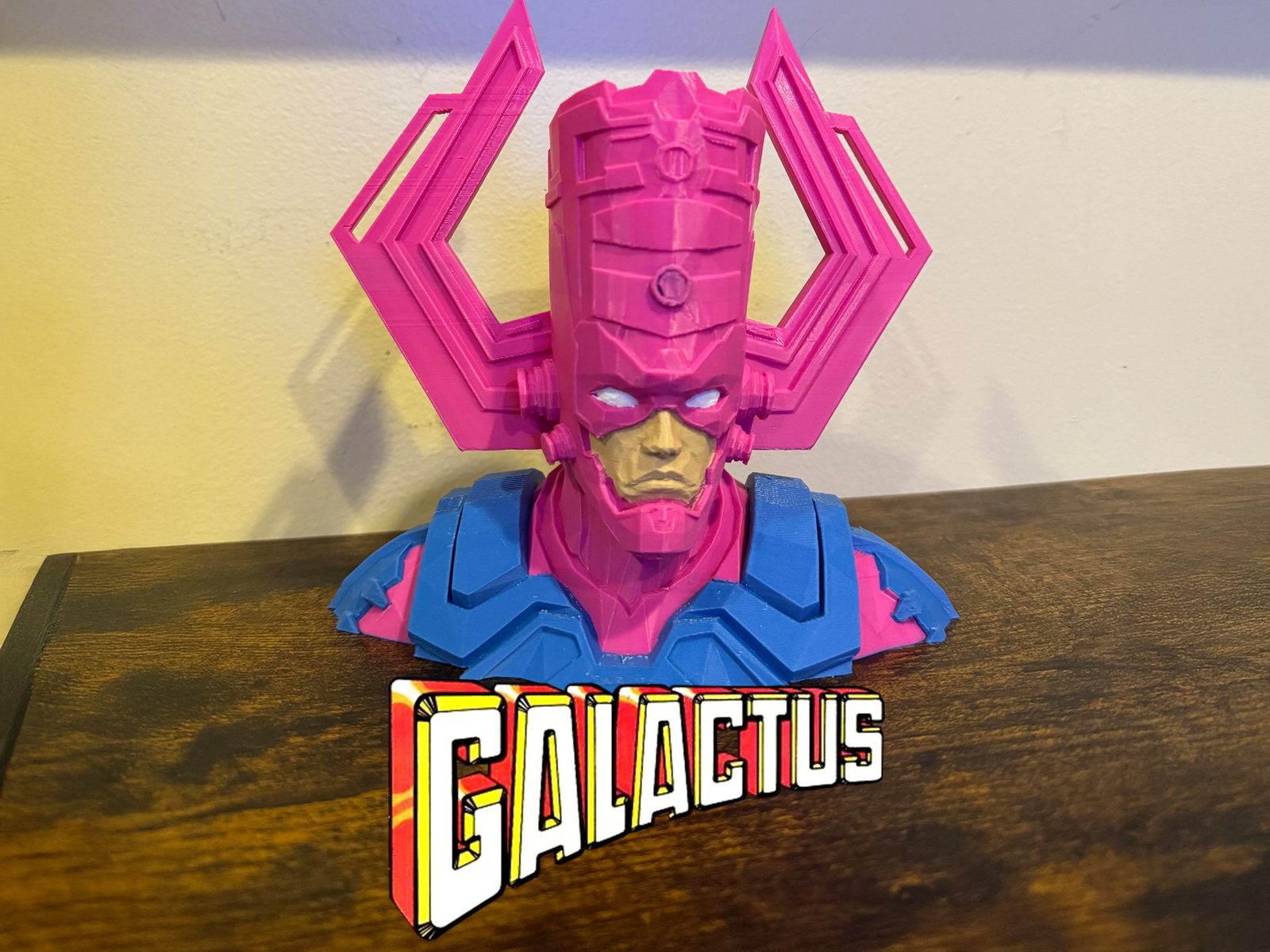 #489 Galactus Bust - Full Color — vue 3