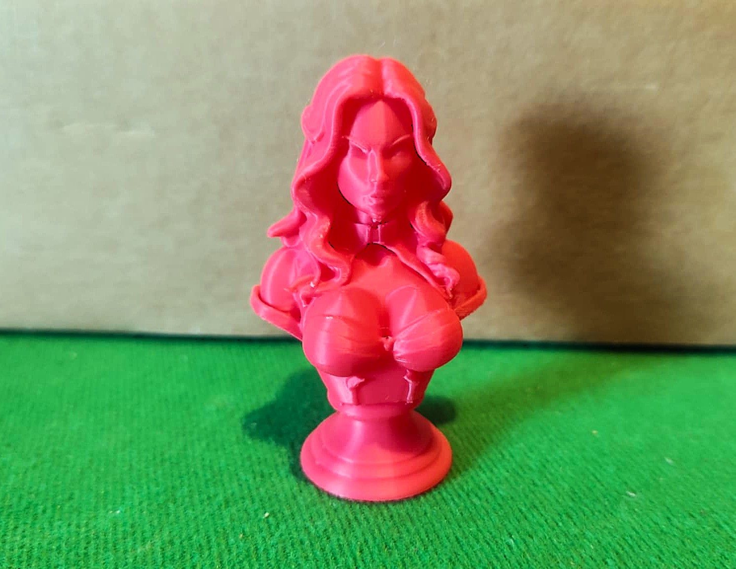 #493 Scarlet Witch Statue — vue 2